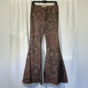 We The Free Women’s Printed bell bottom Flared Pants in Brown and Pink